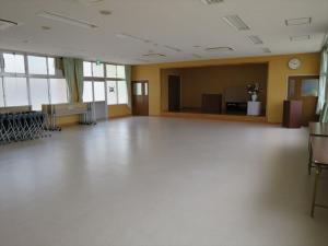 多喜浜公民館１階の大会議室の写真です