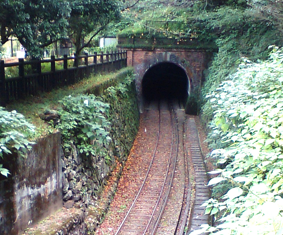 端出場隧道の写真です