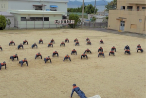 腕立て伏せ
