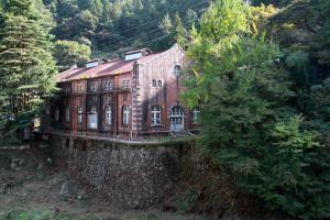 端出場水力発電所全景（保存活用）